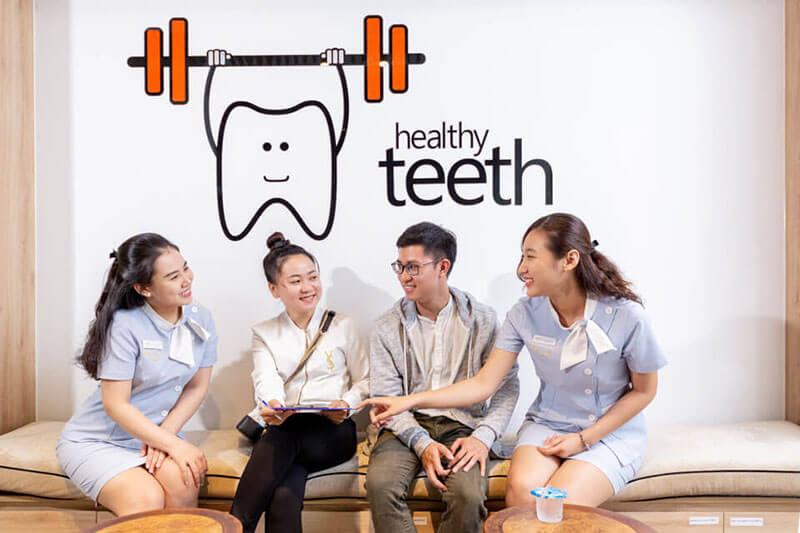 niềng răng hô trả góp