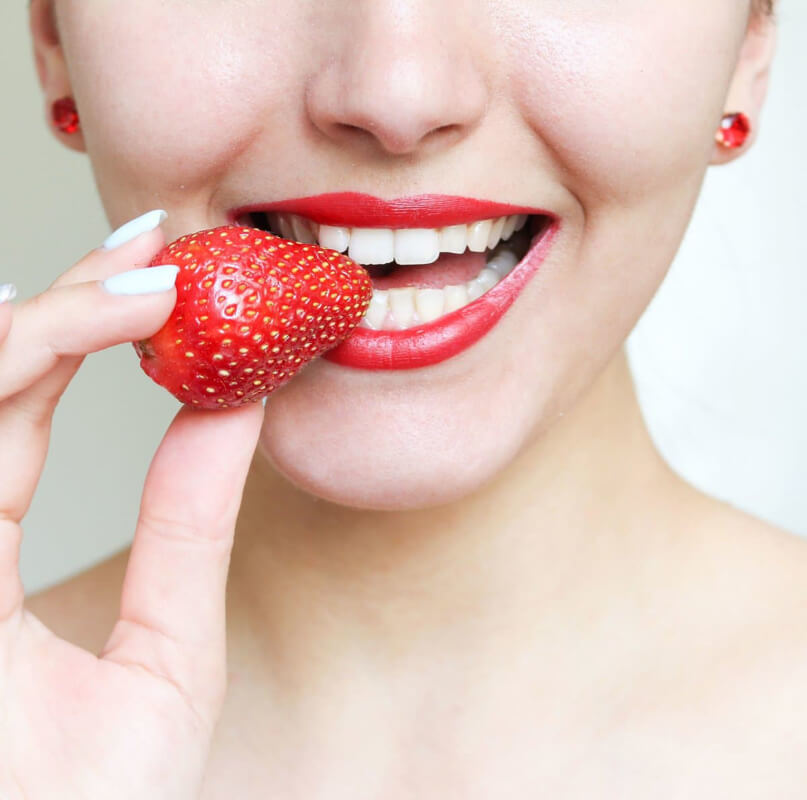 ăn gì sau khi tẩy trắng răng