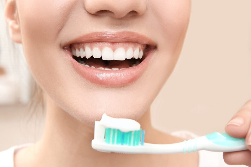 Bọc răng sứ có bền không